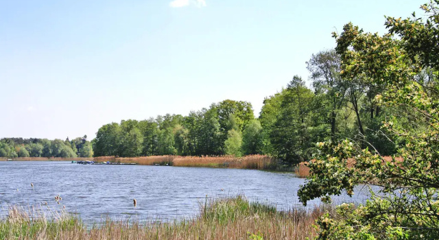 Holiday home Stork's Nest 2, Falkensee, Rezerwuj Hotel Hotele w Falkensee z parkingiem, Parking
