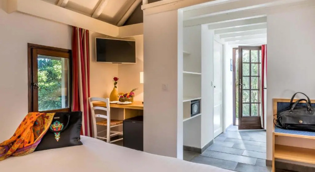 Номер Luxury Les Bains Gardians