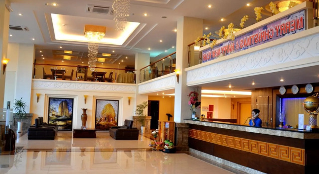 Tan Binh Hotel, Prenota Hotel Hotel a Quang Binh con piscina, Piscina