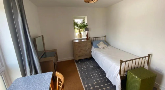5 bedroom modern home, Totnes - 10 guests, 7 day minimum booking, Book Hotel Hoteller i Totnes med parkering, Parkering