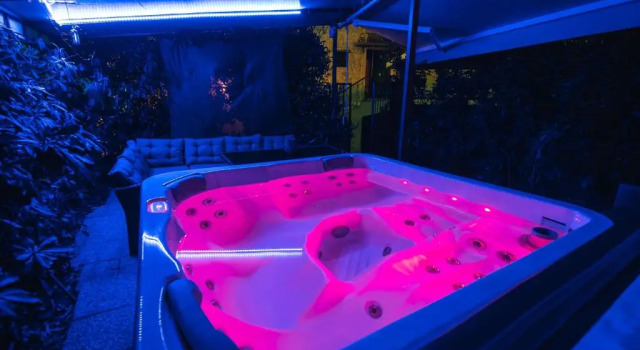 Студия Apartments Johnny Split Croatia with Hot Tub