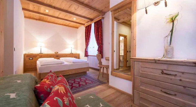 Номер Superior Hotel Corona Krone
