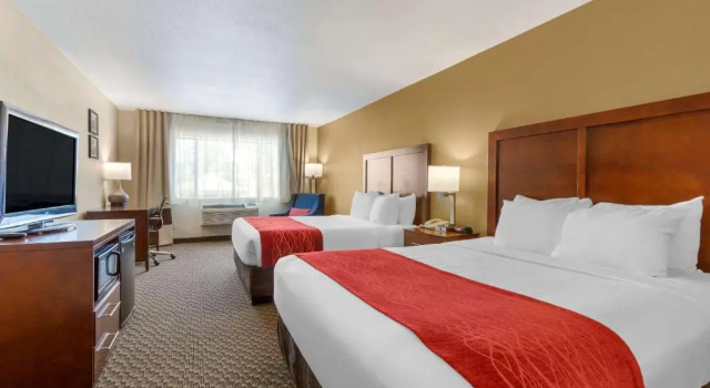 Четырёхместный номер Deluxe Comfort Inn Payson