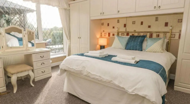 Коттедж Stunning Residence set on Cliffside in Scarborough
