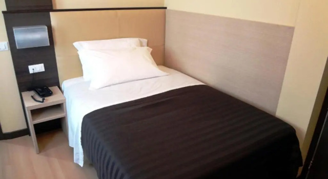 Одноместный номер Standard Hotel Alverì