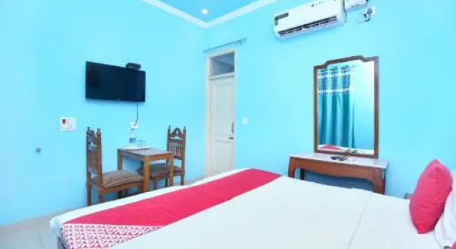 OYO 16099 Hotel Four Season