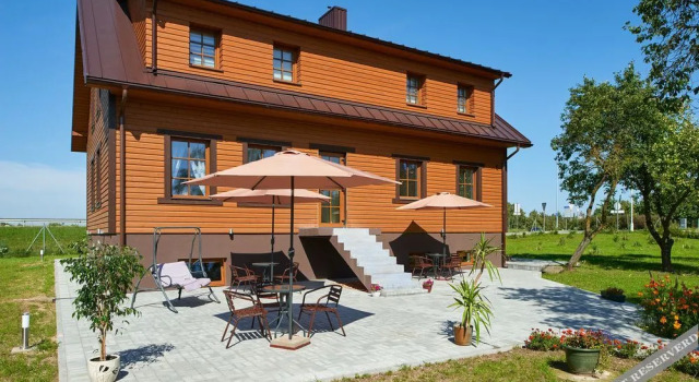 Trakaitis, Boek Hotel Trakai 