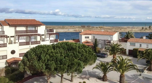 Résidence La Lagune En L'île, Book Hotel Hoteller i Pyrénées-Orientales med parkering, Parkering