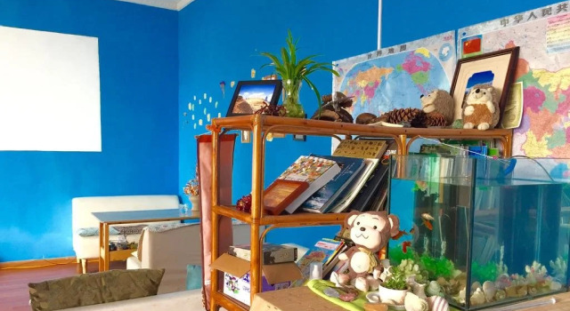 Sunshine Forest Youth Hostel, Забронировать Хостел Хостелы Лицзян, рядом с Улица Сквер-стрит Древнего города Даянь, Хостел