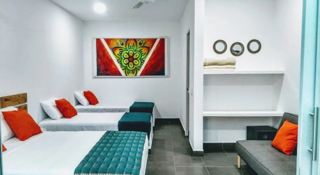 Mandala Hotel Concept, Rezerwuj Hotel Hotele w Villeta z basenem, Basen