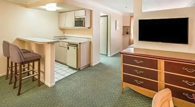 Люкс Fortune Hotel & Suites
