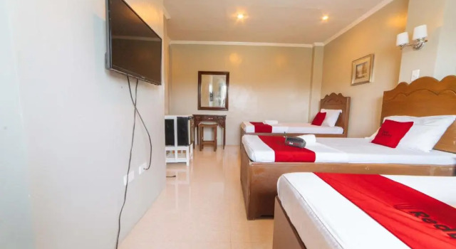 RedDoorz @ Old Buswang Road, Prenota Affittacamere Hotel economici a Kalibo