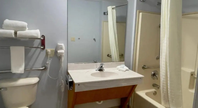Двухместный номер Standard Quality Inn & Suites Kilgore-Longview