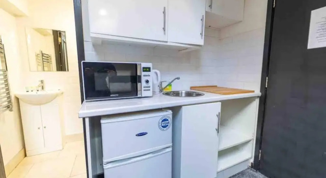 Ground Floor Cosy Studio Close to the City, Varaa Lomakoti Birmingham West Midlands