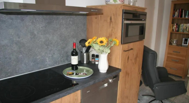 Коттедж Holiday home Gulpdal Vakantiewoningen.