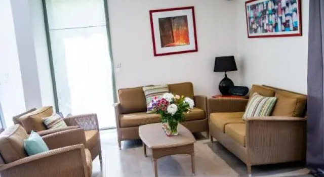 Chambres d'Hôtes La Ferme de l'Oudon, Rezervasyon Otel Normandy iş otelleri, 4* 5*
