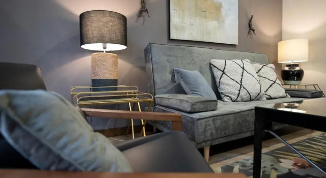 De La Guardia Suite 2