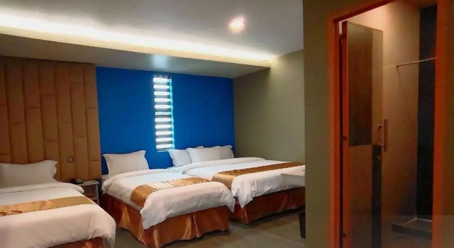 Четырёхместный номер Deluxe Mactan rooms