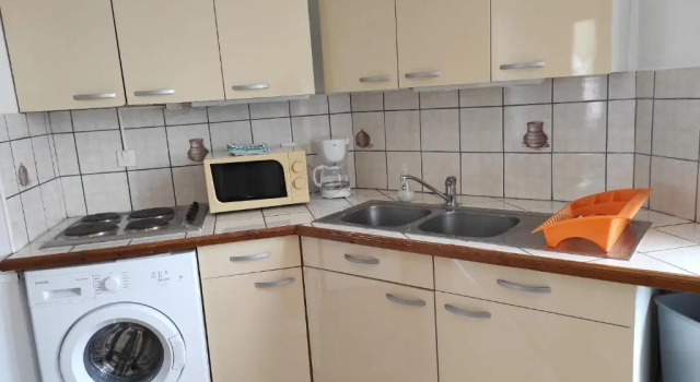 Bel appartement proche tous commerces, Prenota Appartamento Hotel a Lorena con parcheggio, Parcheggio
