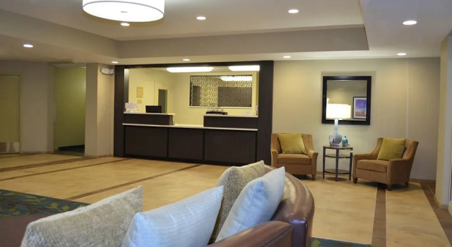 Candlewood Suites Greenville