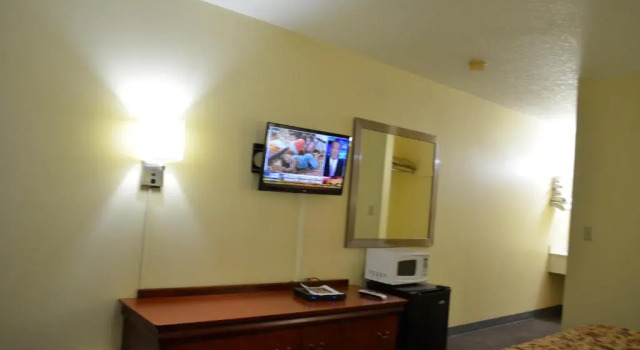 Четырёхместный номер Standard Ouachita Mountain Inn