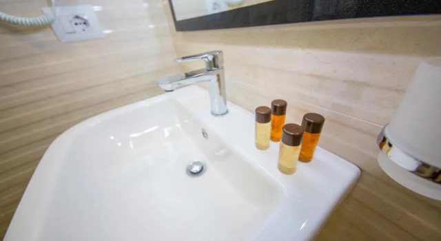 Двухместный номер Standard с балконом New Heaven Hotel