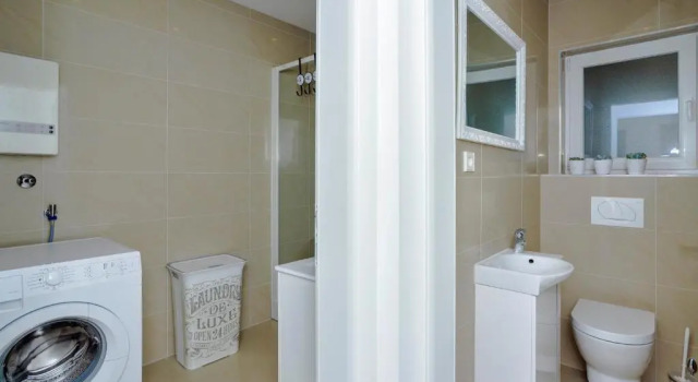 Apartments Villa Castello, Rezerwuj Apartament Hotele w Split-Dalmatia County z parkingiem, Parking