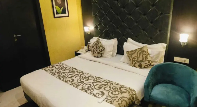 Двухместный номер Classic Hotel The Golden Oak Central by Citrus Prime