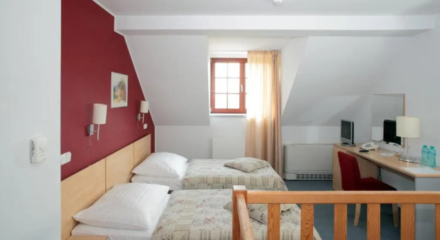 Апартаменты Дуплекс Hotel Chvalská Tvrz