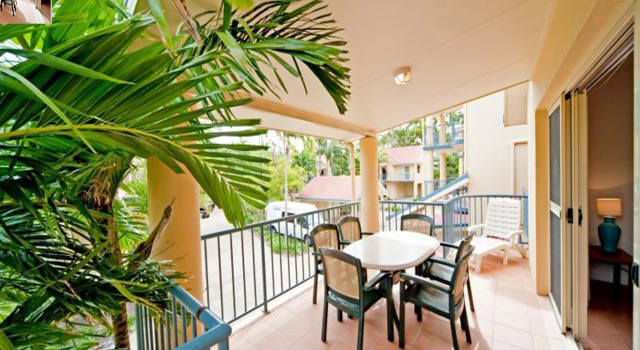 Вилла c 1 комнатой с видом на сад at Beach Court Holiday Villas