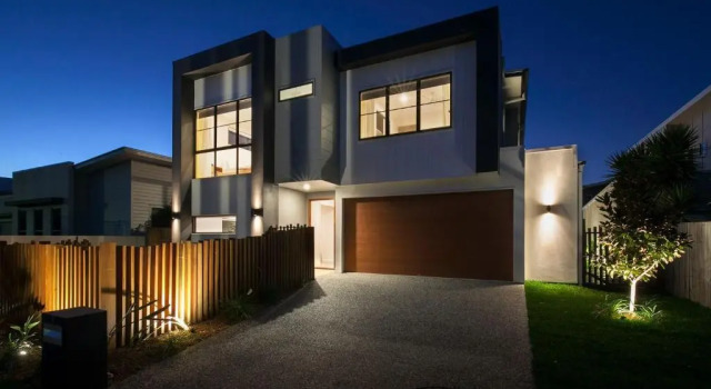 Waterline Beach House, จอง โรงแรม Mount Coolum ควีนส์แลนด์