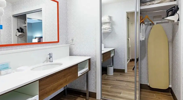 Студия Hampton Inn & Suites Columbia Killian Road
