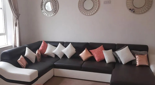 Liverpool Centre Penthouse Sleeps 8, Забронировать Отель Ливерпуль Мерсисайд, рядом с Железнодорожная станция Ливерпуль-Джеймс-стрит