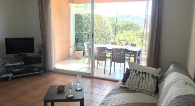 Апартаменты Appartement Domaine Sainte Maxime Park