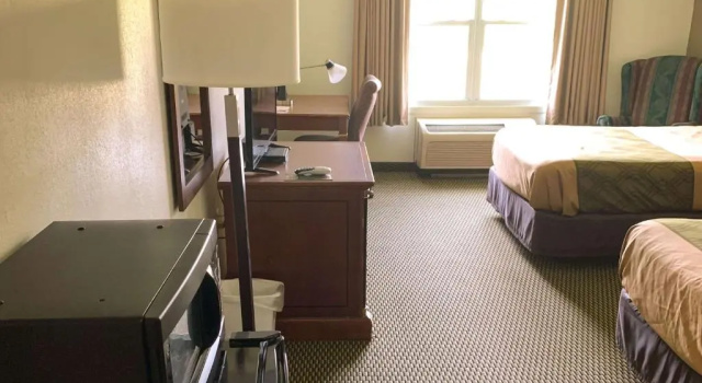 Двухместный номер Standard Royal Inn Rockville IN by Hotel O