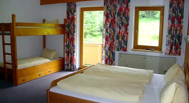 Ferienhotel Iris, Rezerwuj Hotel Hotele w Tyrol z parkingiem, Parking