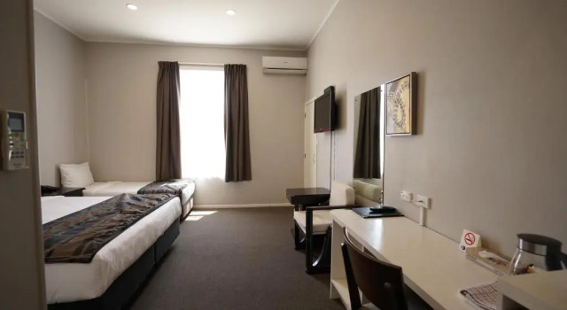 Двухместный номер Superior Alpers Lodge & Conference Centre