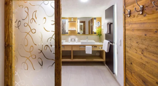 Полулюкс Hallers Geniesserhotel
