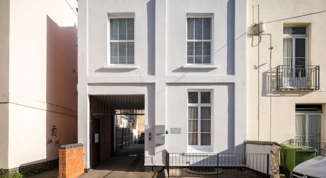 Wellington Mews, Забронировать Отель Бизнес-отели Челтнем, рядом с Питтвилль-Парк, 4* 5*