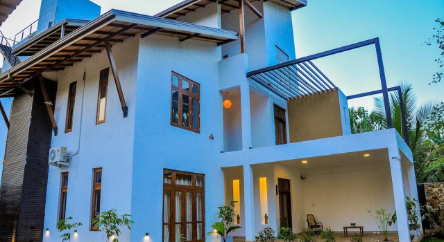 Amuththa Resort, Забронировать Курортный отель Курортные отели Анурадхапура, рядом с Anuradhapura Railway Station, Курортный отель