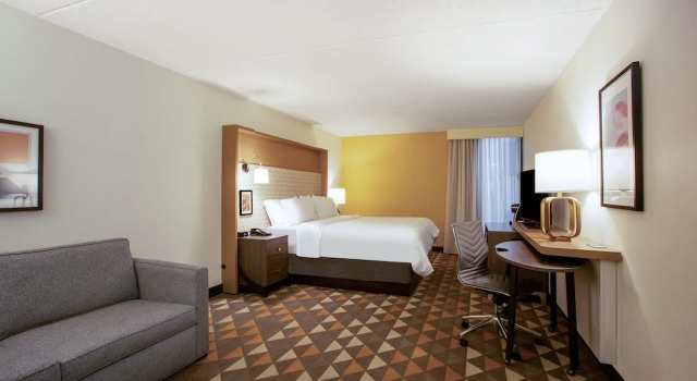 Двухместный номер Premium Holiday Inn Morgantown - Reading Area by IHG