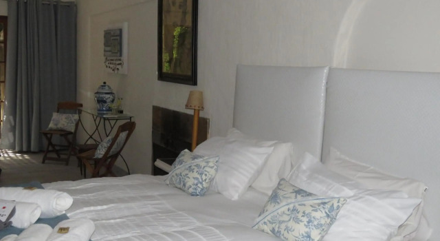 His Vessel Guesthouse Clarens FS, Book Hotel Hoteller i Bethlehem med parkering, Parkering