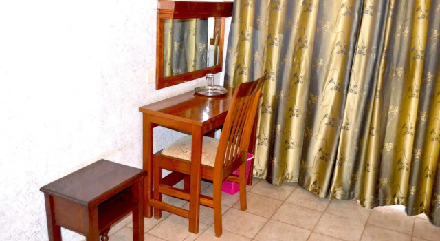 Standard Single room with balcony Areba Hotel