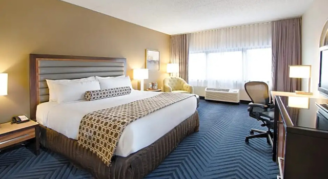 Номер Premium Crowne Plaza Princeton - Conference Center by IHG