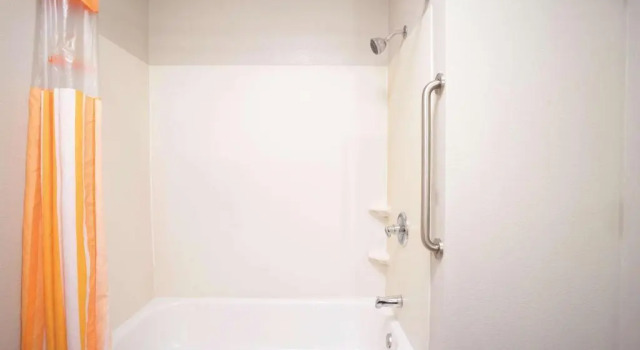 Четырёхместный номер Standard La Quinta by Wyndham Loudon
