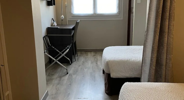 Номер Classic Logis Hôtel Le Clement V