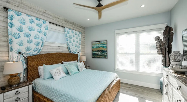 Dry Dock by SKLRP, Book Feriehus SPA-hoteller i Siesta Key, SPA