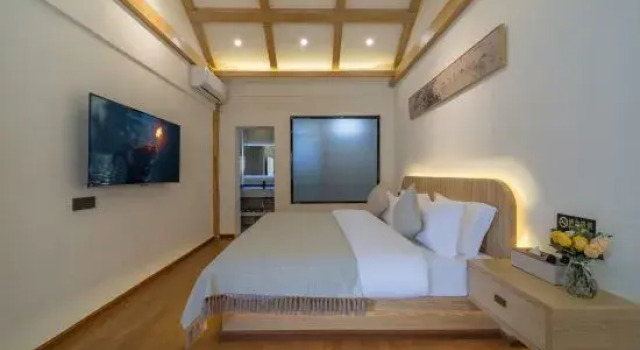 Люкс Deluxe Qiyintang Slow Time Light Luxury Courtyard (Lijiang Ancient City Branch)