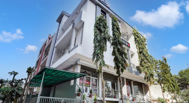 Hotel O Rudra palace, Rezervovat Hotel Džajpur 