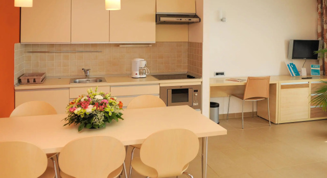 Comfortable apartment with a microwave, at 1 km. from Vrsar